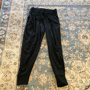 XS black Athletic sweats with pockets